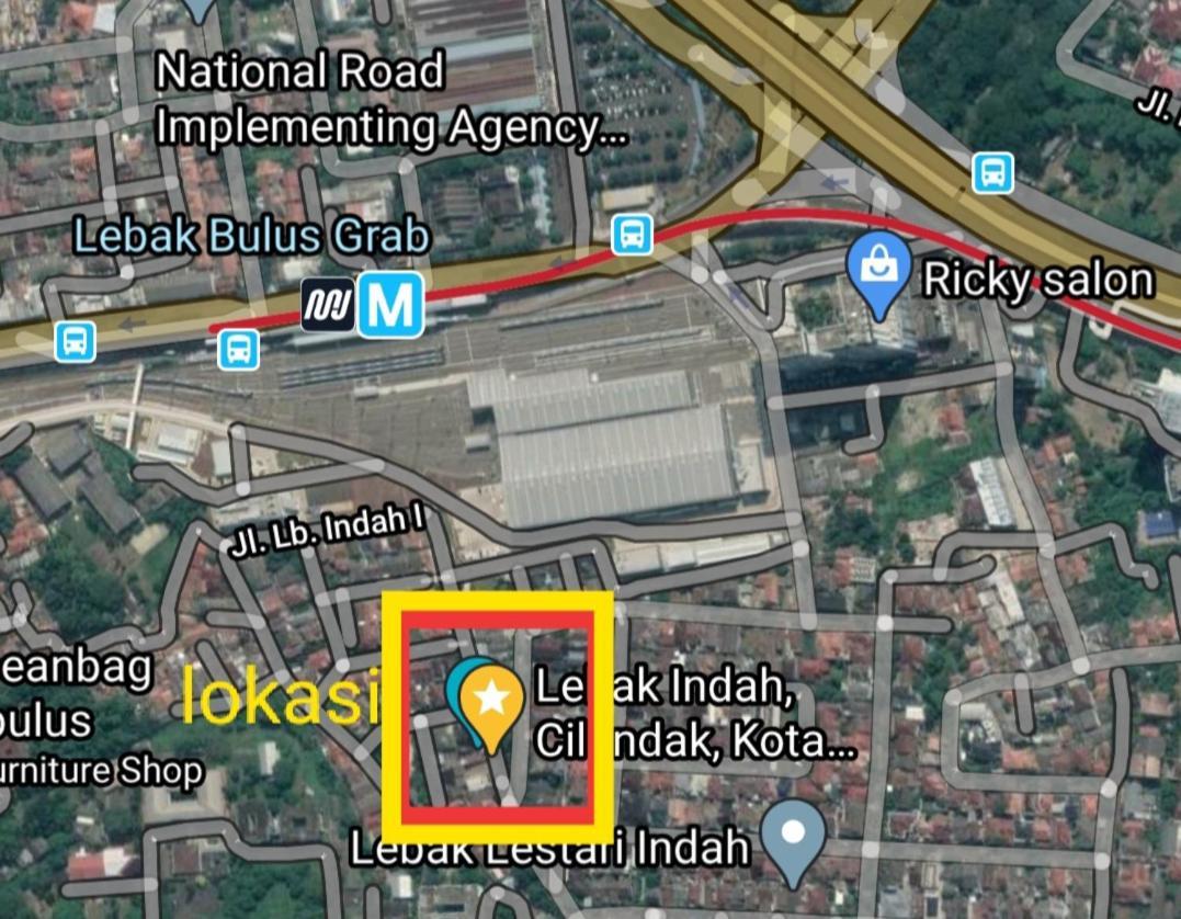 Hotel Nyenyak Mrt Lebak Bulus Simatupang à Jakarta Extérieur photo